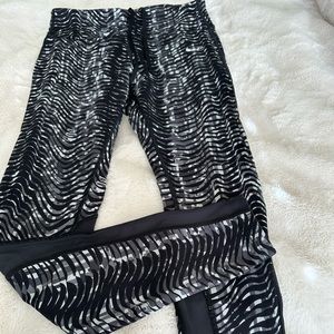 Nike workout leggings